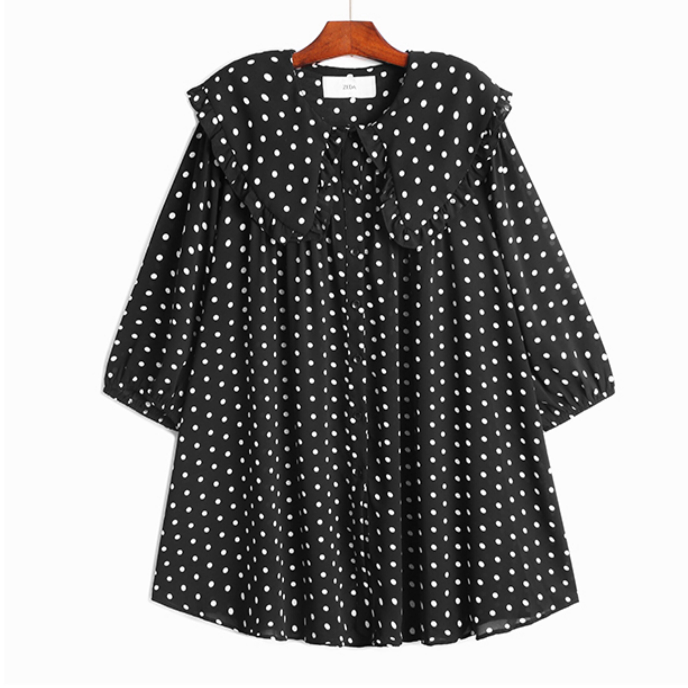 ブラウス　トップス シャツ　襟付き　ビッグカラー　甘め　春　秋　シフォン　水玉柄　ドット柄　フレア　フリル　タイト　スリム　ワイド　オーバーサイズ　キレイ目　清楚感　おしゃれ　エレガント　韓国　デート