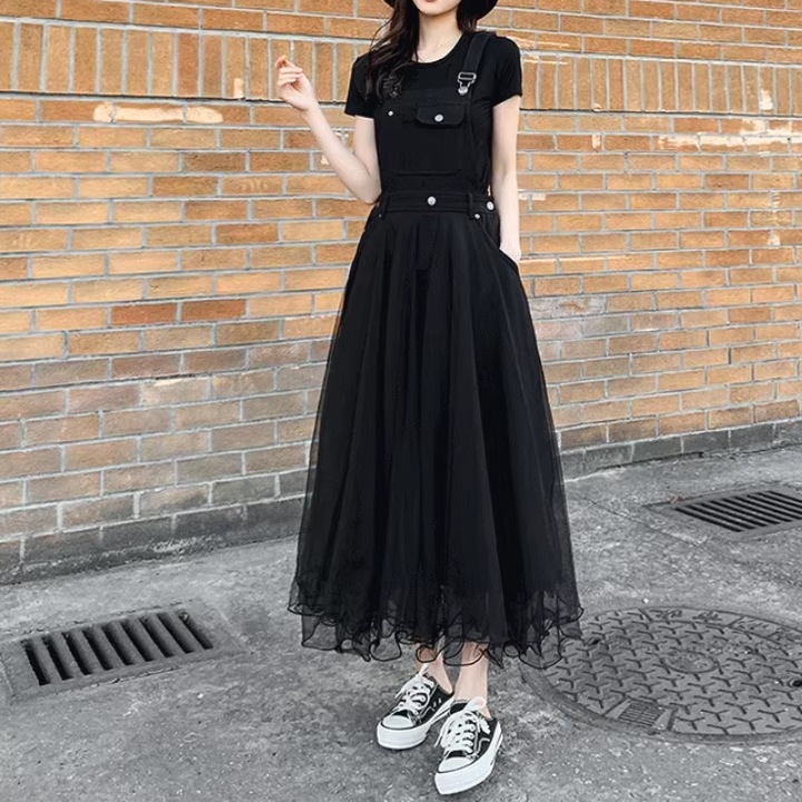 2点セット レディース スカート トップス セットアップ サスペンダースカート ロングスカート レーススカート ロング 半袖 ラウンドネック 襟なし Aライン ポケット ハイウエスト ボタン かわいい