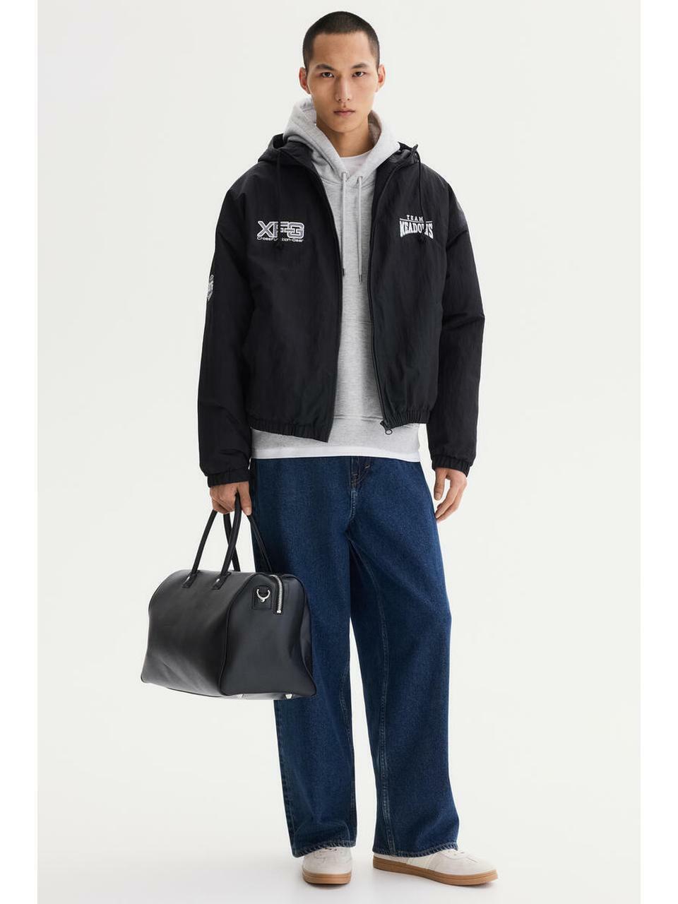 H&M ナイロンパッド入り防風ジャケットブラックチームメドウズ 1316562001