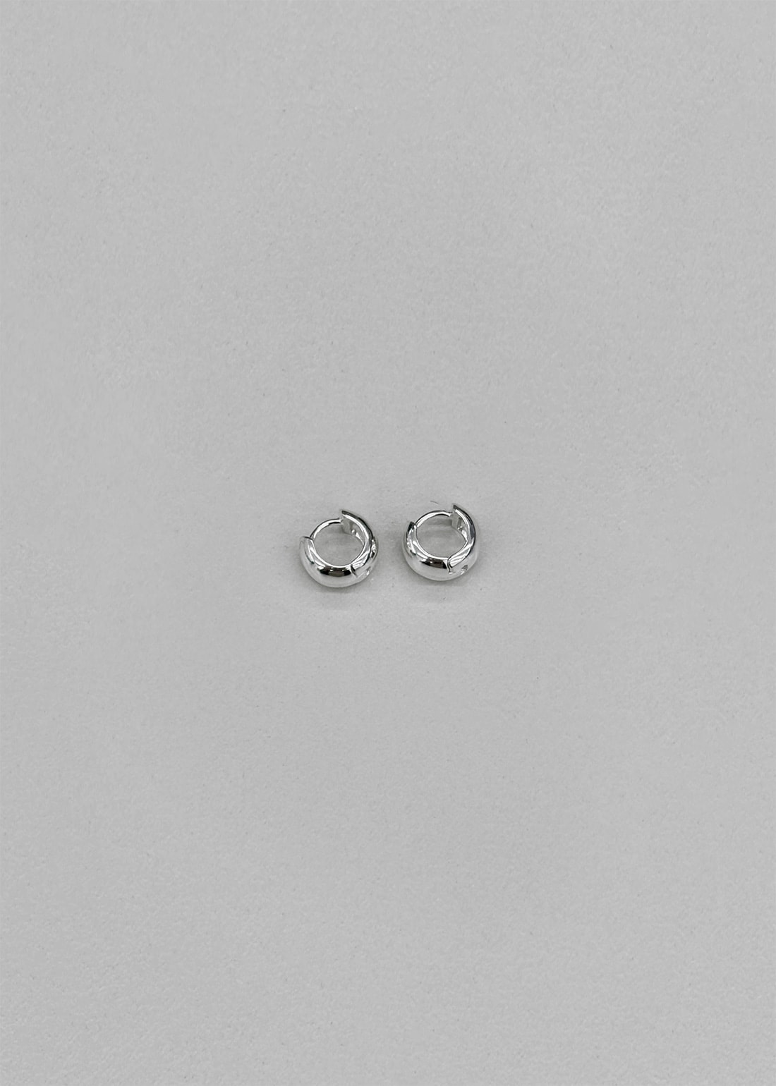 SILVER 925ベルフィーワンタッチイヤリング