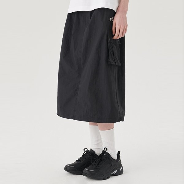FILA クリンクルカーゴスカート