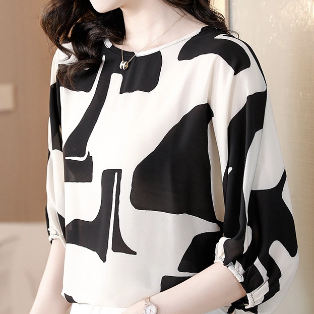 レディース トップス シャツ ブラウス プルオーバー 5分袖 7分袖 ボリューム袖 Uネック ラウンドネック フェミニン かわいい 大人可愛い きれいめ 上品 おしゃれ かっこいい レトロ ガーリー