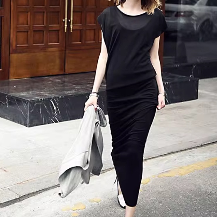 レディース スカート ワンピース フェイクツーピース ロングスカート 半袖 クルーネック スリム 細身 スマート 透け感 薄手 かわいい 大人可愛い きれいめ シンプル カジュアル 上品 おしゃれ 6,142円