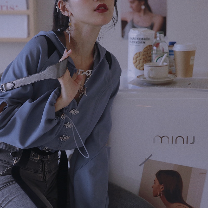 ショート丈パーカー チャイナ風上着セット カップ付きキャミソール ストレッチ ショート丈トップス ブルー ブラック 独特 セクシー 可愛い