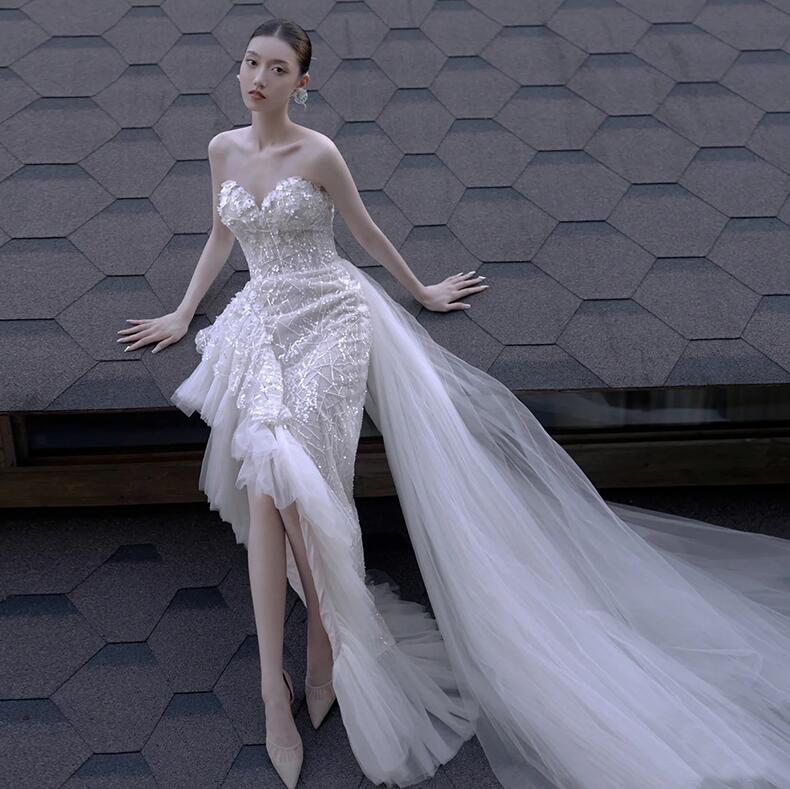 ウエディングドレス ロング マキシ丈 マーメイド 前斜めスリット チュールフリル 後ろにチュチュベール付き 引き裾 人魚姫 前短後長 フィッシュテール 花嫁 結婚式 披露宴 挙式 フォマール ドレス