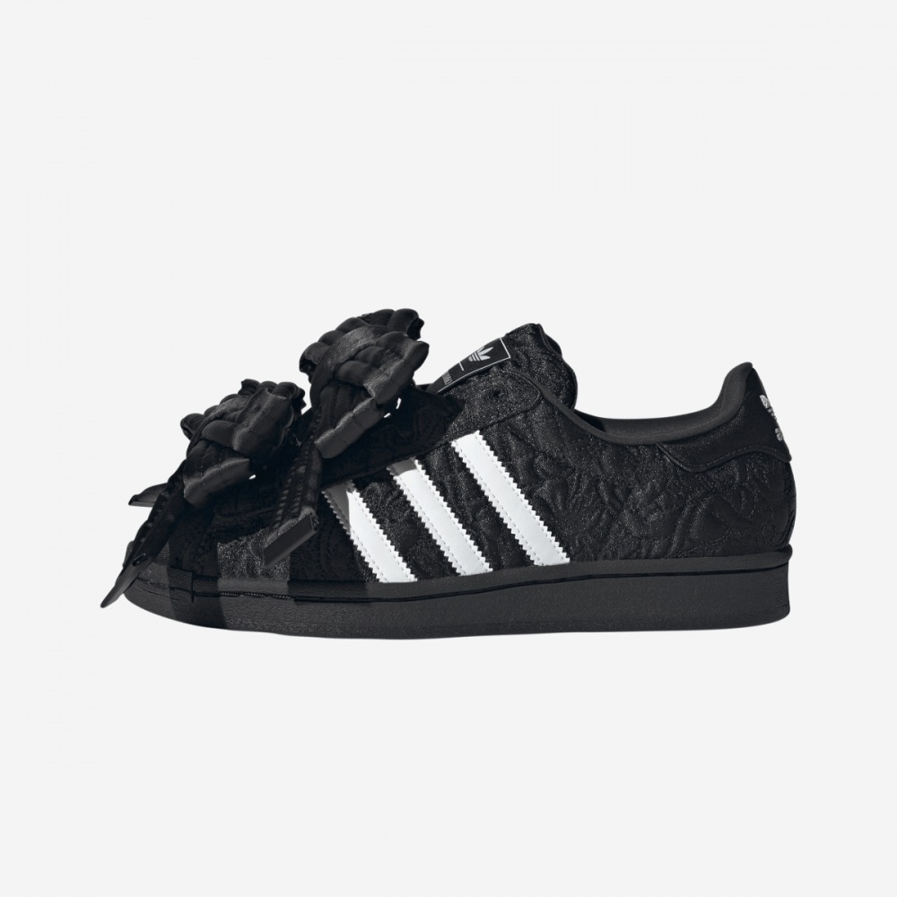 アディダススーパースター W JQ4303