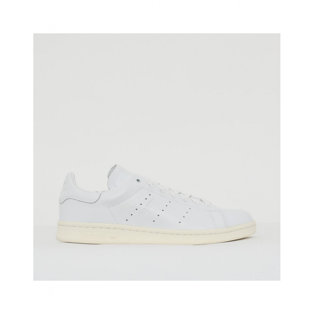 アディダススタンスミスホワイトユニバーサルスニーカー IG6421