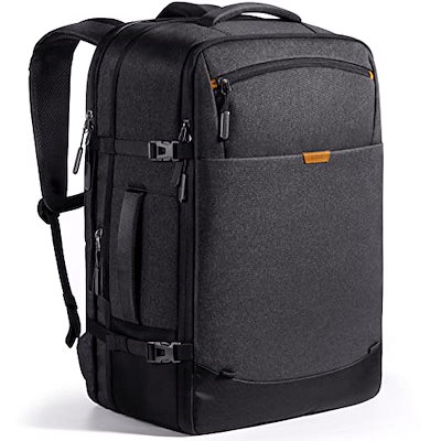 他サイト： Inateck 38.5-46.2Lトラベルバックパック 拡張可能 機内持ち込み手荷物 ハンドラゲッジ トロリーストラップ付き 最大17.3インの商品画像