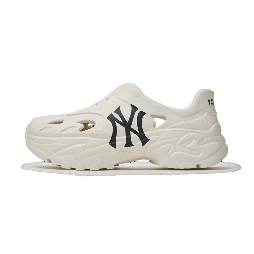 厚底サンダ ビッグボール チャンキー リカバリー アクアシューズ ニューヨークヤンキース Bigball Chunky