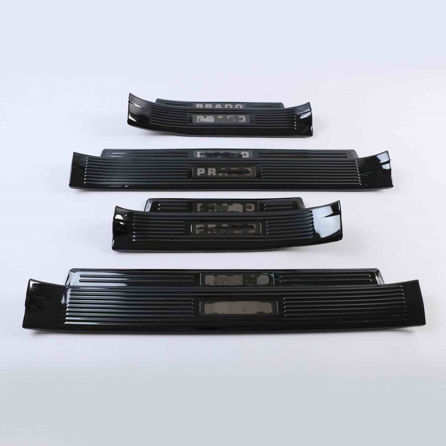 新登場　スカッフプレートランドクルーザープラド PRADO 150専用　ステップガード 5人乗り用　4Pセット　3色 9,000円