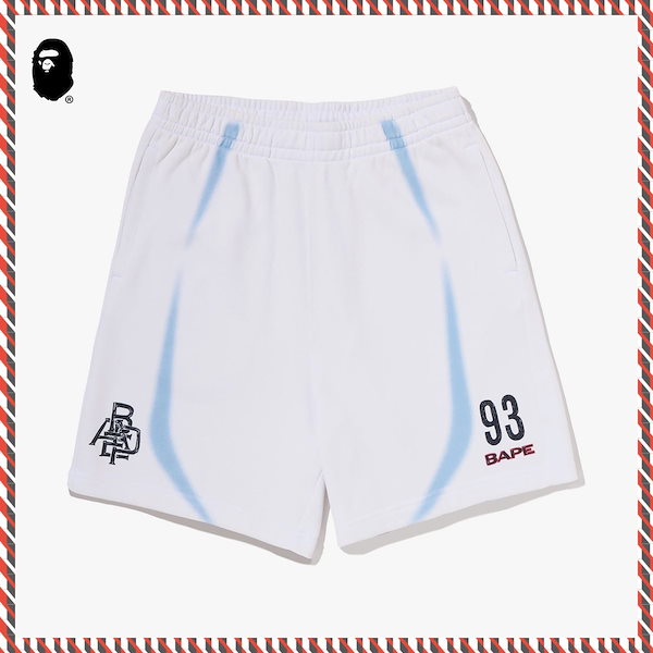 【A BATHING APE】HEAVY WASH FOOTBALL LOGO SWEATショーツ ホワイト