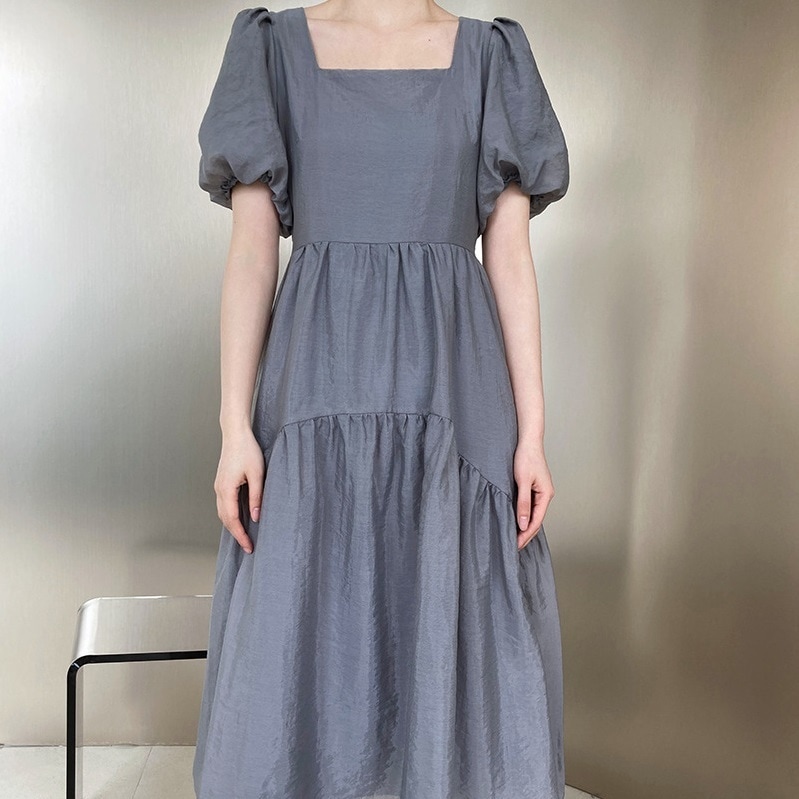 レディース ワンピース フレア ティアード 半袖 パフスリーブ スクエアネック Aライン 切り替え ウエストマーク 薄手 かわいい 大人可愛い きれいめ おしゃれ こなれ感 ラフ 個性的 クール