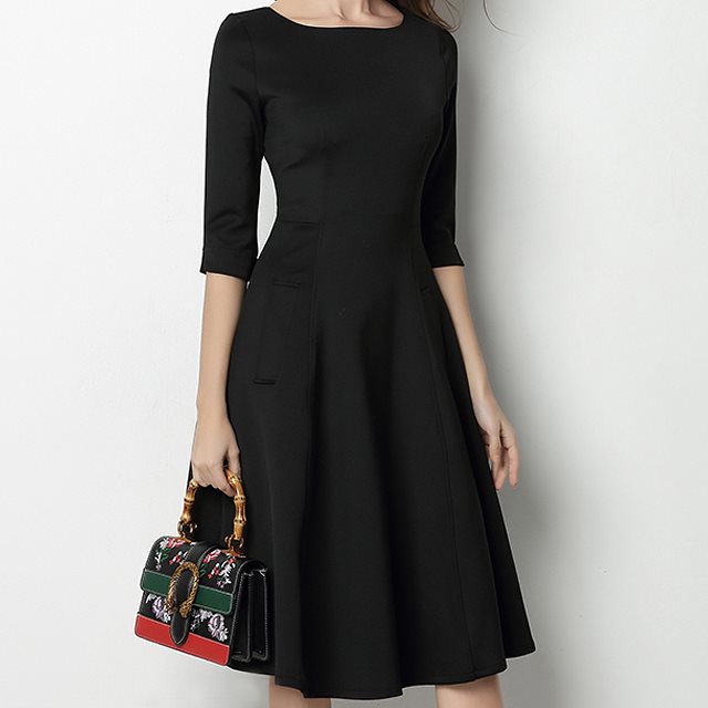 パーティードレス 結婚式 二次会 ワンピース 大きいサイズ ドレス 膝丈 Aライン フレア 五分袖 ラウンドネック お呼ばれ 黒