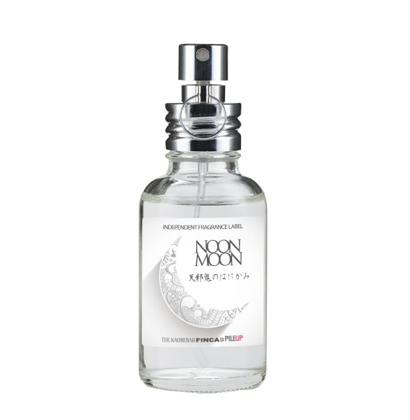ヌーンムーン 天邪鬼のはにかみ オードトワレ 100mL ウォータリーフルーツの香り 香水