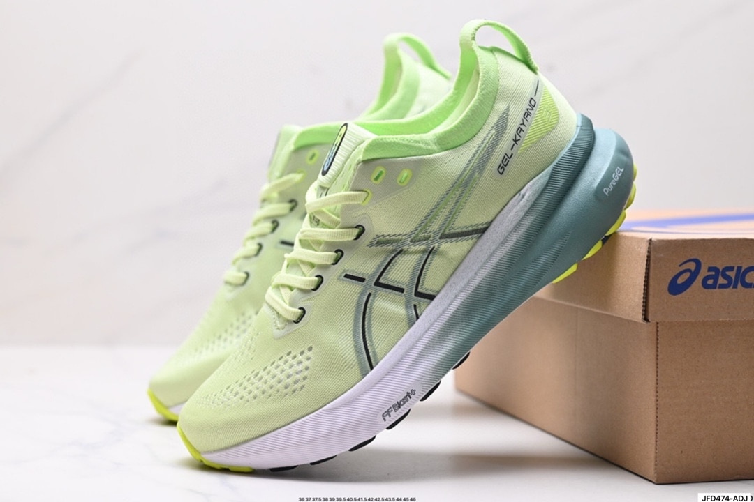 Running Shoes グリーン 1011B929-750