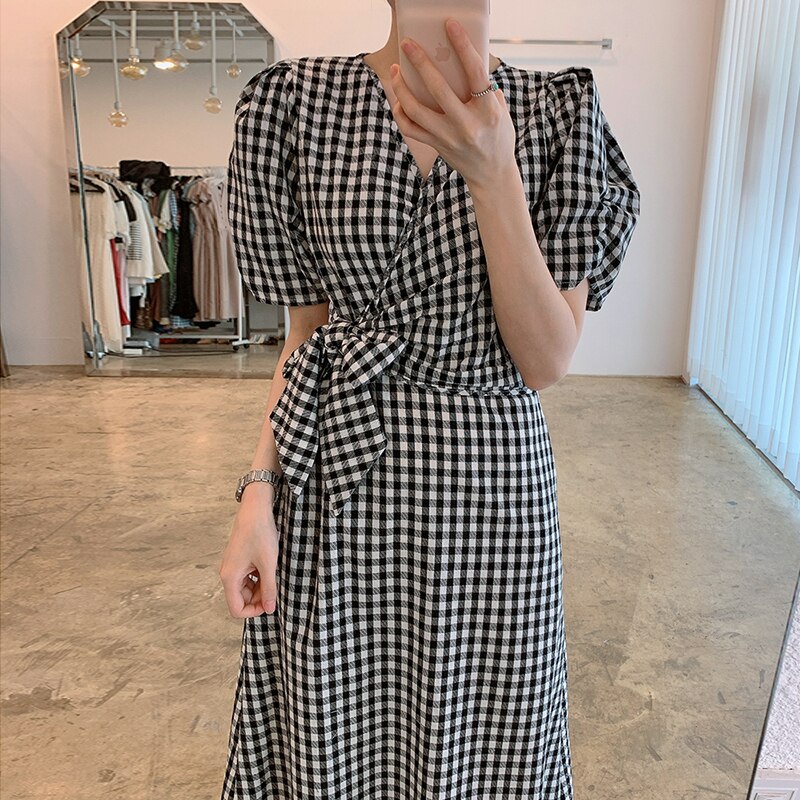 2色 レトロ風 リボン ワンピース 半袖 春 夏 きれいめ カジュアル かわいい aライン Aライン フレア ワンピドレス ロング ロング丈 9分丈 アンクル丈 ボリューム袖 ボリュームスリーブ 袖コ