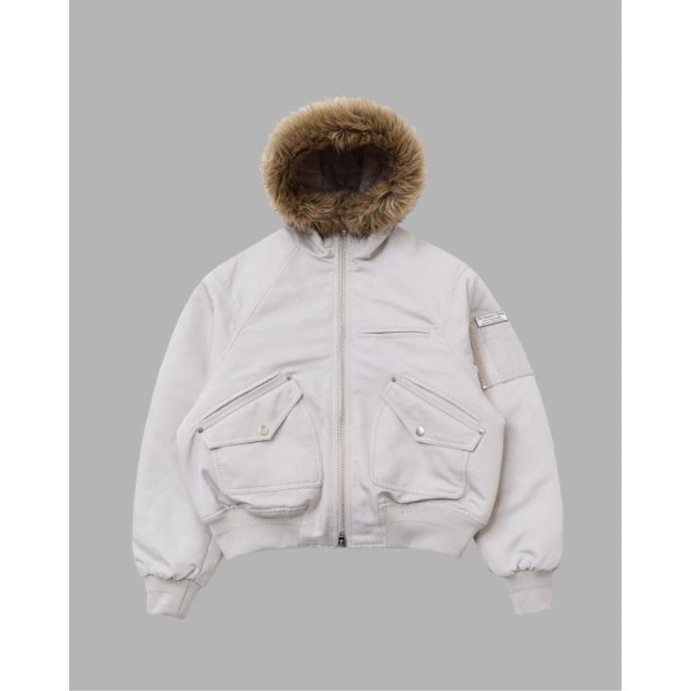 THE MUSEUM VISITOR FUR HOOD METAL LOGO MA1 JUMPER IVORY