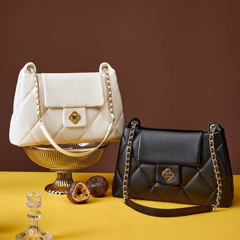 本革2023トートバッグ女性大容量斜め掛けバッグシングルショルダーバッグ菱格チェーンファッション