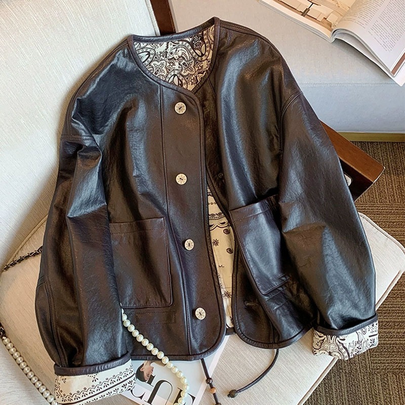 黒と茶色のレトロなプリントのパッチワークレザージャケット新しい秋のスタイル高級でファッショナブルなリバーシブルのルーズジャケットトップ
