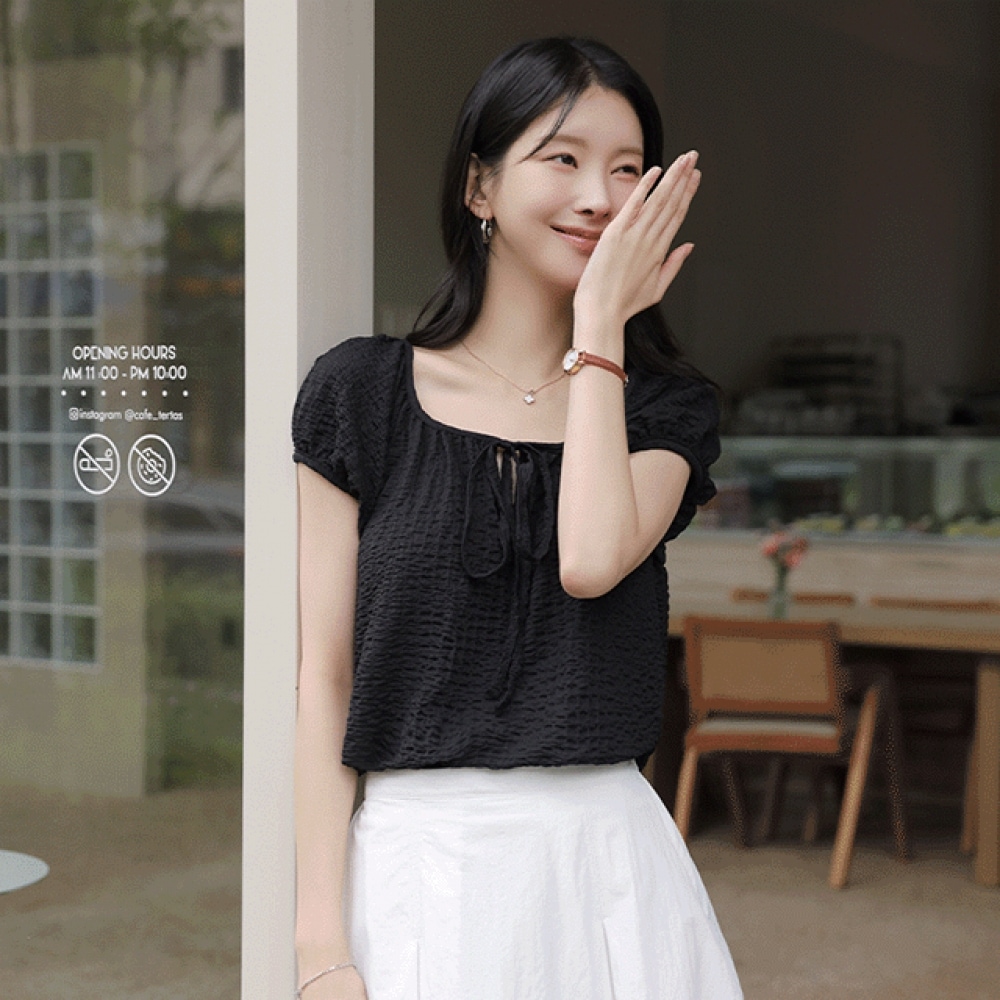 クリック＆ファニーキャンディリボンリンクルブラウス