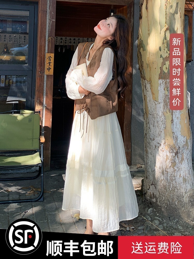 韓国風雰囲気白ワンピースレディース2024年春秋冬レトロベストスカート2点セット