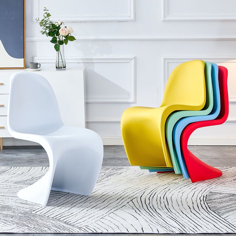 モダンパントンチェア ダイニングチェア シンプル 大人用 会議室/化粧チェア 軽量 北欧風コンパクト おしゃれ 多色パントンチェア PCチェア アクリルチェア バーチェア スツール