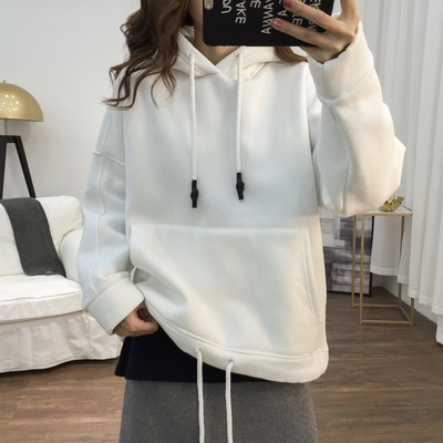 レディース トップス プルオーバー トレーナー ホワイト ブラック ゆる 袖あり 長袖 きれいめ シンプル カジュアル 大人 上品 おしゃれ 主役級 存在感 春 秋 10代 20代 30代 個性的 6,273円