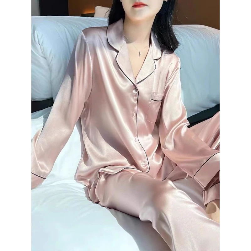 初の明るいカラー2025シルクパジャマセット女性用マルベリーシルク長袖健康で美しい 4,272円