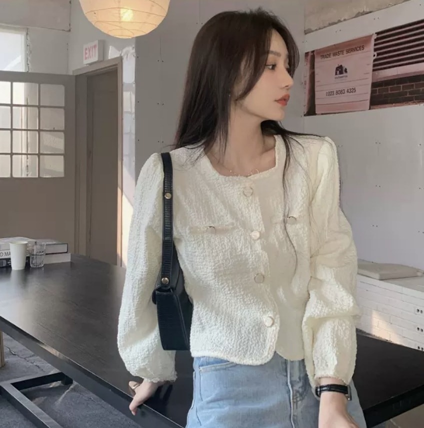 トップス シャツ ブラウス カットソー 白シャツ 白トップス 袖あり 長袖 かわいい 大人可愛い きれいめ シンプル カジュアル 大人 上品 おしゃれ お洒落 かっこいい 大人女子 こなれ感 ラブリー