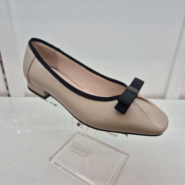 HC11 羊革女性靴 E1P1U42K625 (42517318)