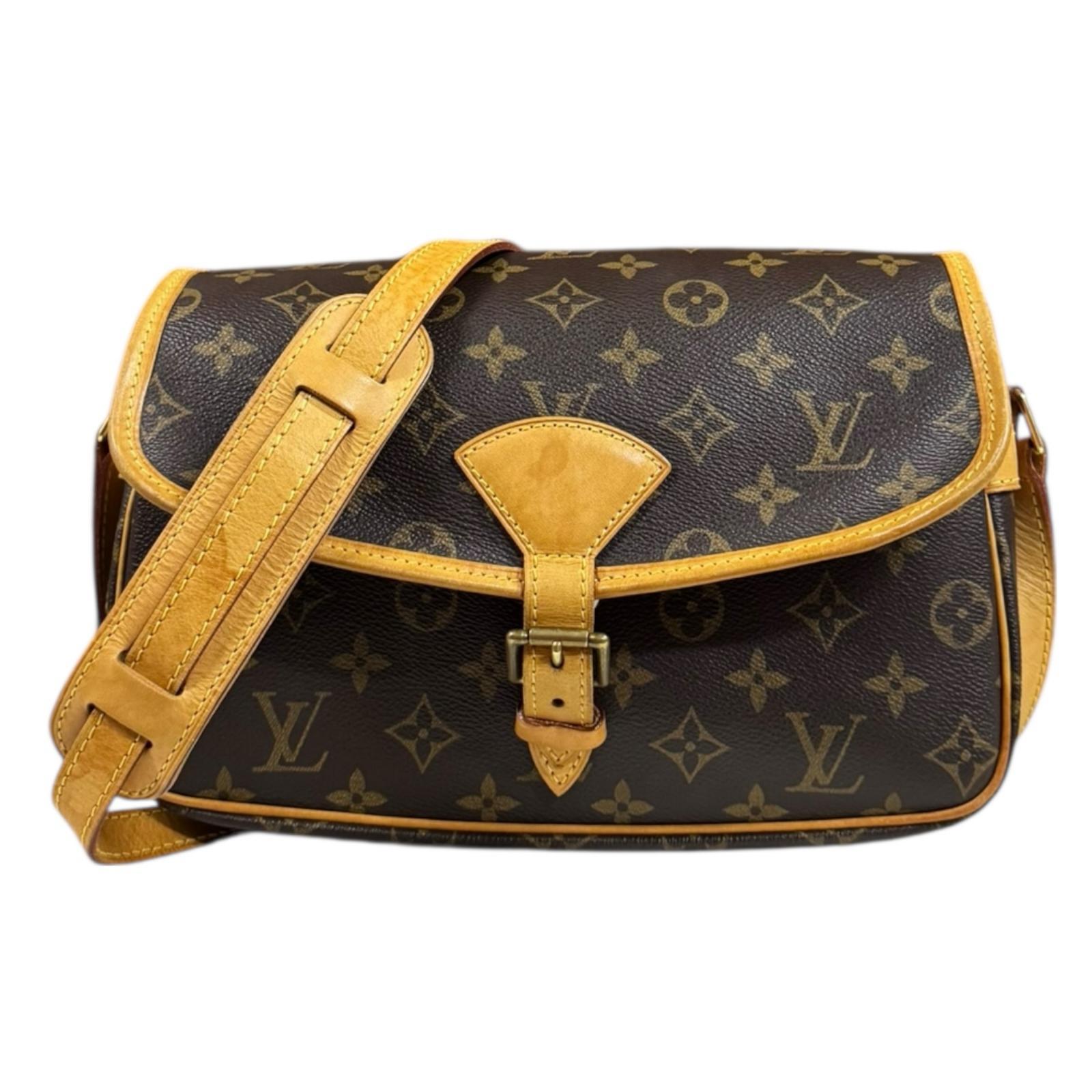 ルイヴィトン ソローニュ モノグラム ショルダーバッグ モノグラムキャンバス M42250 ブラウン LOUIS VUITTON 中古