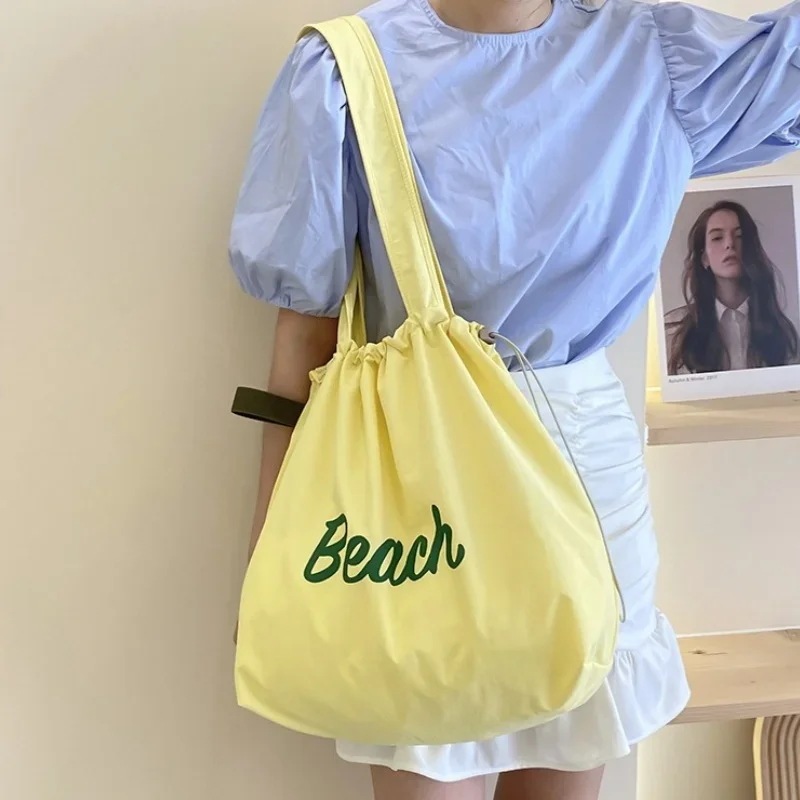 大容量キャンバスショルダーバッグ,学生ブックバッグ,化粧品,イヤホン,携帯電話収納,トートバッグ,新品 - 1524