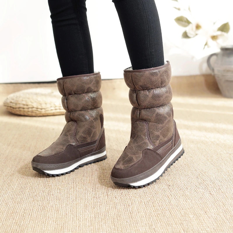 大人の魅力 スノーブーツ レディース ムトンブーツ 冬 裏起毛 スノーシューズ 滑らない ブーツ おしゃれ 防寒対策 ウインターブーツ ロング丈 アウトドア 防水 防滑ソール