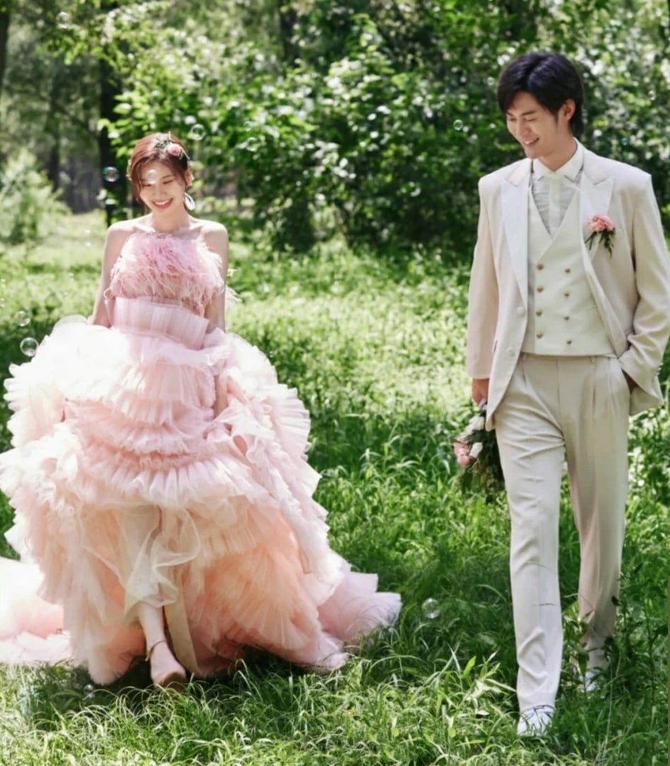 ウェディングドレス プリンセスライン お姫様ドレス 結婚式 パーティードレス 上品 カラードレス 成人式 ロングドレス 演奏会 ドレス 発表会 ピアノ発表会 二次会 フォーマル おしゃれ 誕生日 コン