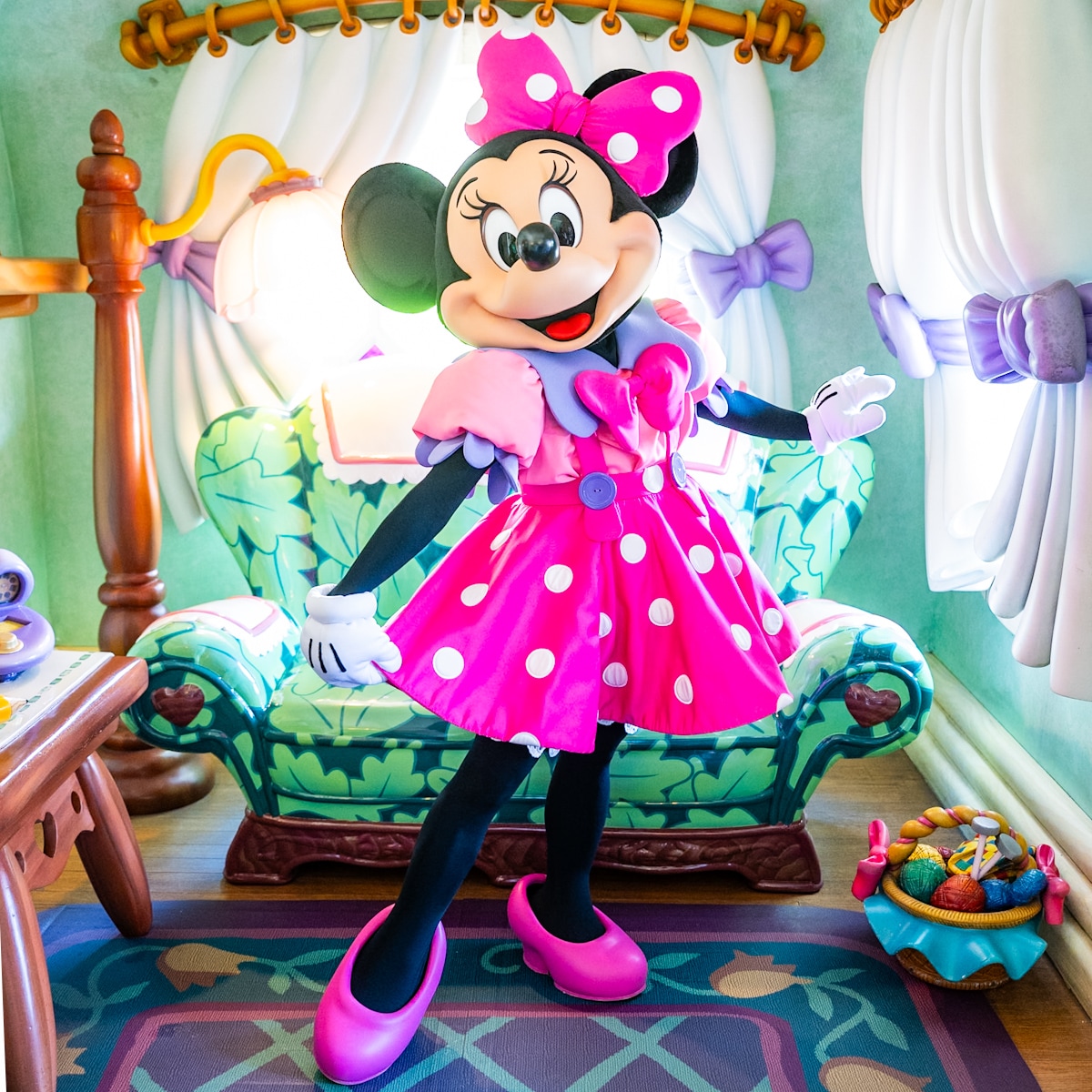 コスプレ衣装 ミニーのファンダーランド ミニー 髪飾り付き ミッキー ミニー 大人 ハロウィン コスプレ 衣装 コスチューム アニメ 映画 イベント 楽園 仮装 お祭り 撮影 ゲーム ドレス 文学際