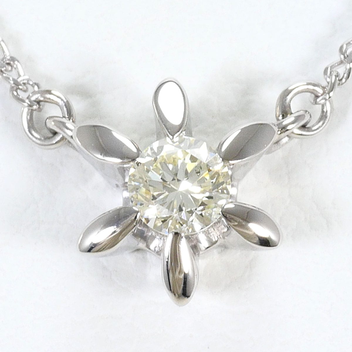 PT850 プラチナ ネックレス イエローダイヤモンド 0.13 ct 総重量約2.9g 約41cm 中古