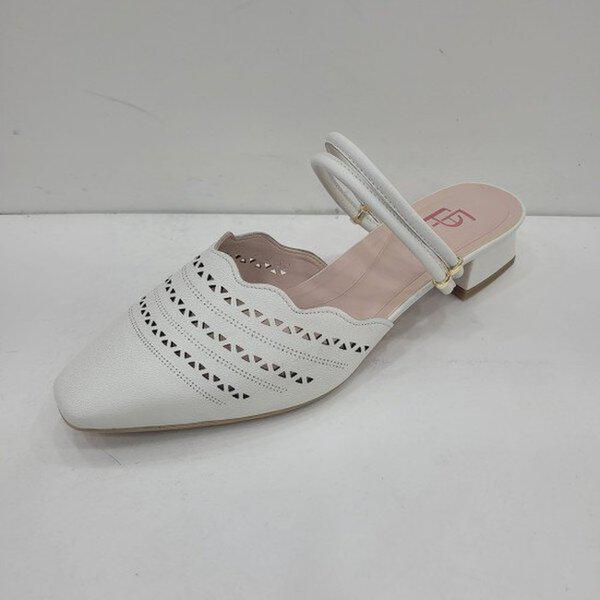 女性 足が楽なパンチングディテール 2WAY型 ミュールサンダル PFCMST578_US