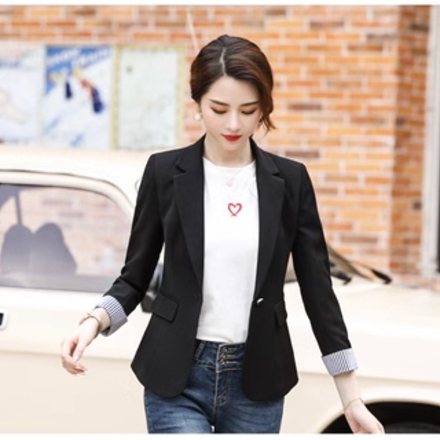 スーツ アウター ジャケット 上着 トップス レギュラー丈 長袖 ストレート かわいい 可愛い きれいめ シンプル 上品 おしゃれ お洒落 かっこいい 可愛い 女子 マニッシュ