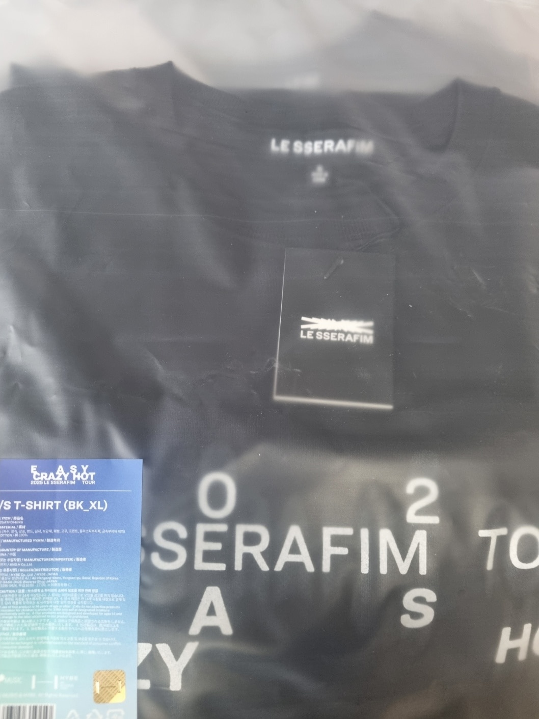LE SSERAFIM EASY CRAZY HOT OFFICIAL MD 2025 TOUR / S/S T-Shirt (black)
