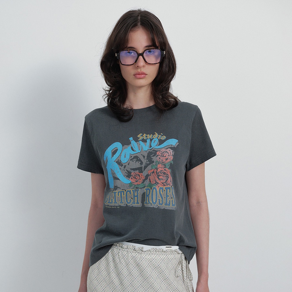 [レイブ] (D_GREY 5/27 予約配送) Glitch Roses Graphic T-shirts VW6SE347_2color