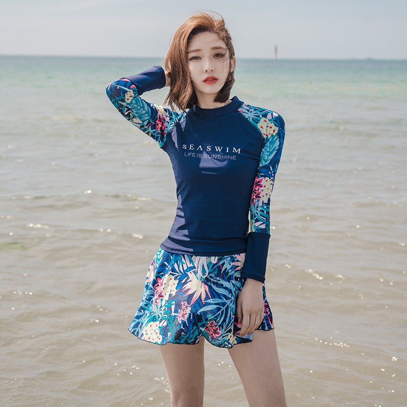 水着 3点セット 長袖 ラッシュガード セクシー セパレートタイプ スカート ビキニ 体型カバー カラー豊富 ピンク ブルー 水色 日焼け対策 通気性 海 プール 水泳 バレンタイン 2023 プレゼ 6,471円