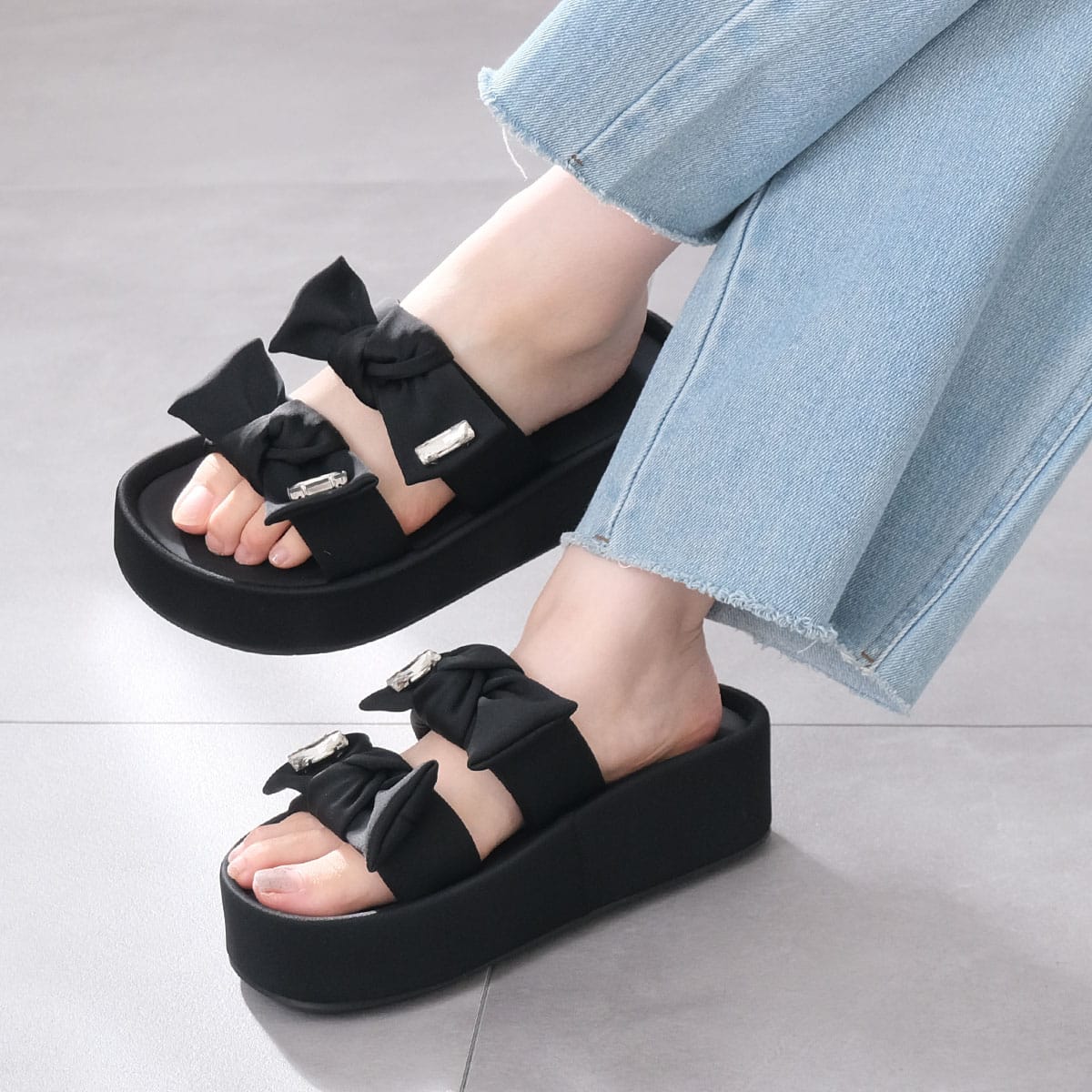 ダブルリボンサンダル レディース