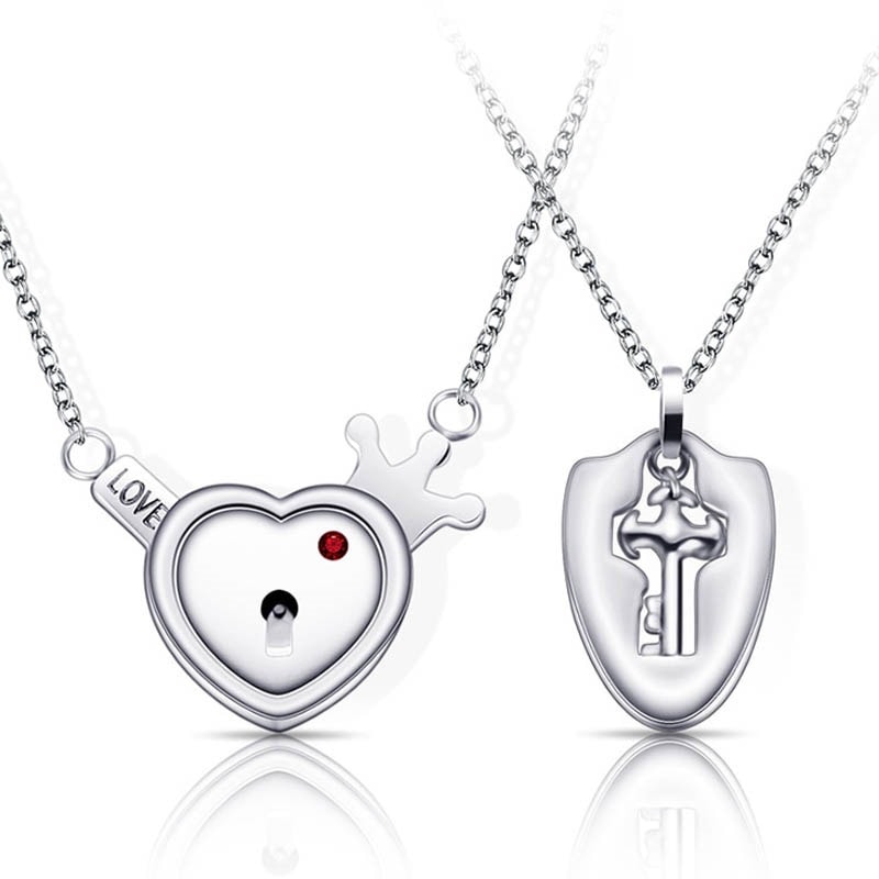 ティアラハートとシールドキークロスネックレス ペアセット 南京錠 王冠 鍵 首飾り おそろい アクセサリー カップル 男性 女性 彼氏 彼女 誕生日 プレゼント 記念日 stt00-00-0636