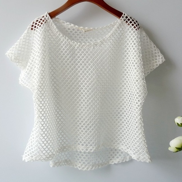 トップス ブラウス 半袖 ラウンドネック プルオーバー ショート丈 メッシュ 透け感 可愛い かわいい 大人可愛い きれいめ シンプル 上品 レトロ おしゃれ かっこいい カジュアル こなれ感 個性的