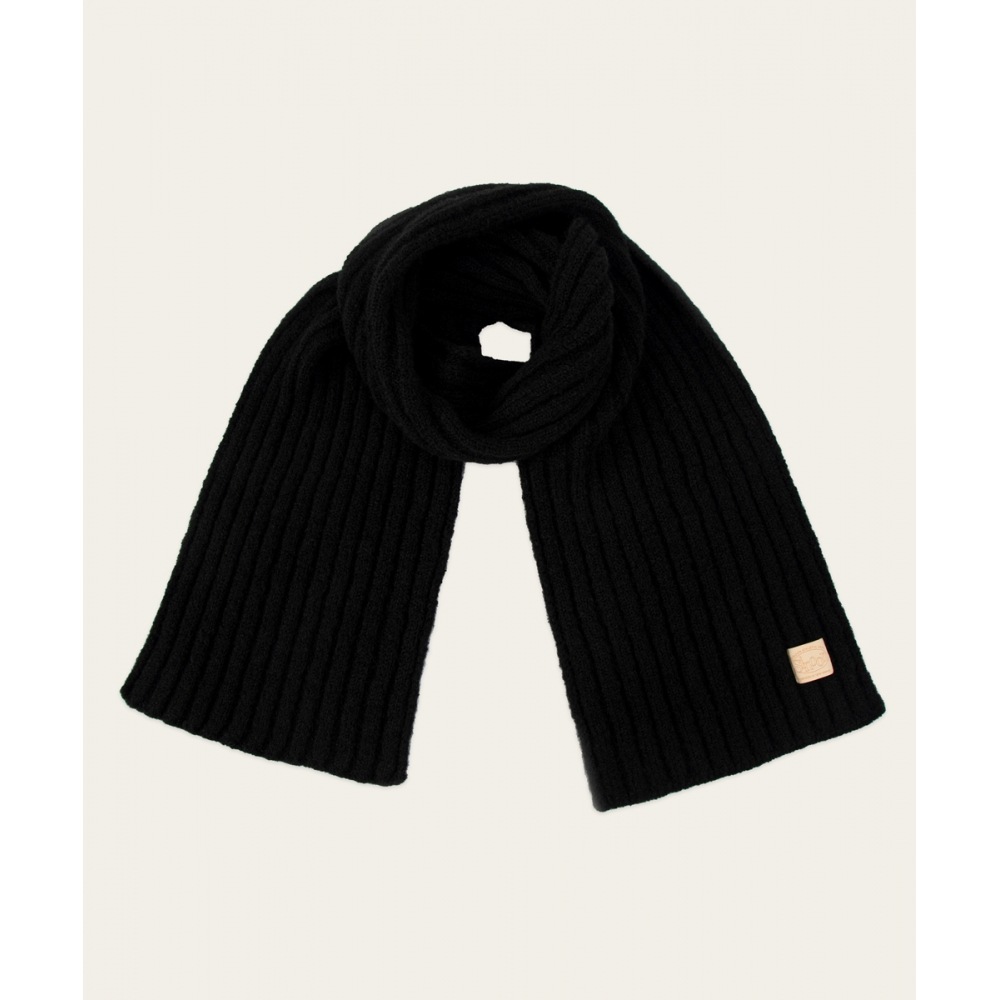 SINOON ヘアリーコージーマフラー (ブラック) 10,809円