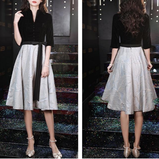 パーティードレス　Vネック　黒　膝丈　ワンピース　発表会　イブニングドレス　二次会　フォーマルドレス　結婚式