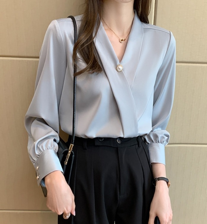 デート モテアイテム シャツ ブラウス 長袖 シフォン 可愛い きれいめ 上品 おしゃれ かっこいい 可愛い ラブリー キュート ガーリー クール モード系 セクシー エレガント 存在感