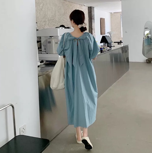 ワンピース ロング丈 長袖 パフスリーブ ラウンドネック フレア デザイン ギャザー 美ライン ニュアンス バックリボン カラバリ ロマンチック かわいい 大人可愛い きれいめ シンプル カジュアル