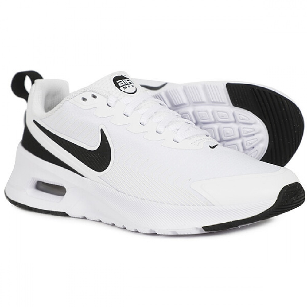 ナイキ エアマックス ヌエクシス