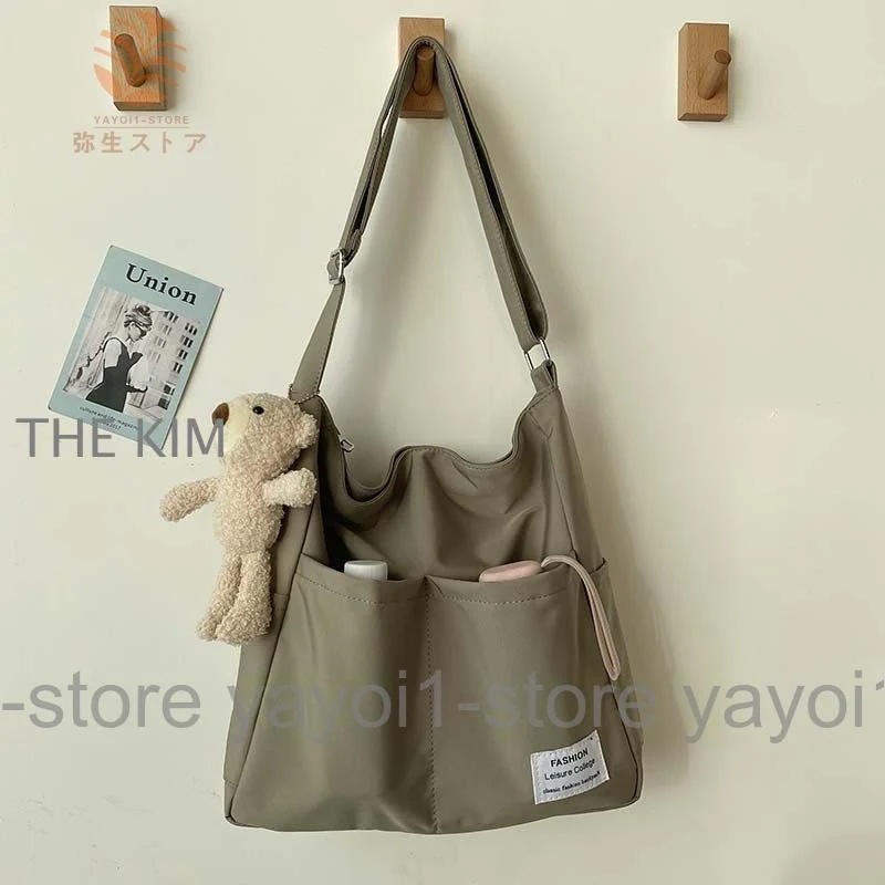 ショルダーバッグ レディース 斜めがけ 軽い ナイロン バッグ マザーズバッグ トート マザーズ バッグ 肩掛け 軽量 旅行 通学　通勤